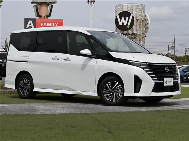 セレナ 1.4 e-POWER ハイウェイスターV 修復歴無し