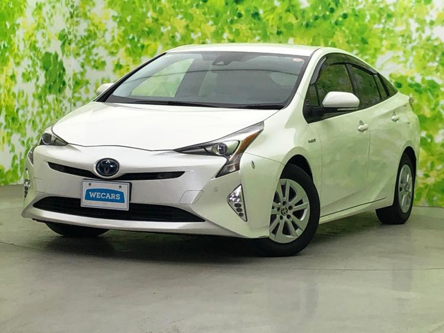 トヨタ プリウス 