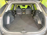 後席を格納すると、これだけの広さが!シーンに合わせたシートアレンジで、大きな荷物も積むことが出来ます♪