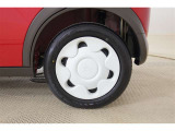 純正14インチスチールホイルでフルキャップです。タイヤサイズは155/65R14になります!