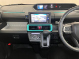 ナビ、オートエアコン付