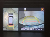 ◎バックモニターも装備しております。車庫入れの苦手なお客様、ストレスが大分緩和されるはず。重宝します!車庫入れ時の必需品!便利なカラーバックモニターを装備♪