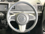 ステアリングも使用感が少なく、きれいな状態となっております♪