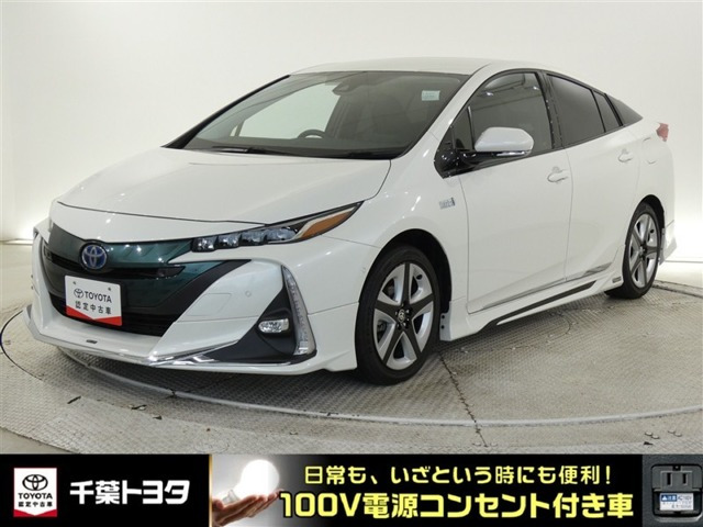 トヨタ プリウスPHV 