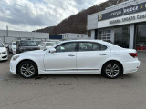 LS 600hL 4WD 