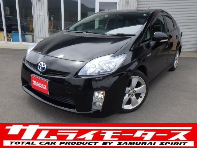 トヨタ プリウス 