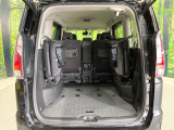 後席を格納すると、これだけの広さが!シーンに合わせたシートアレンジで、大きな荷物も積むことが出来ます♪