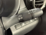 【オートライト(AUTO)】外の明るさをシステムが感知して、自動でヘッドライトが点灯します!ヘッドライトをつけ忘れを防ぐ便利機能です。