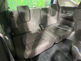 3列目シートはもちろん状態良好☆大人でもゆったりと座って頂けますので、大人数でのお出かけもラクラクです♪ご家族で、気の知れた仲間で、ドライブに行くのが楽しみですね♪