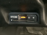 いまや快適なカーライフに欠かせないETCが付いています。