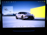 最先端の15.1インチHD有機EL Lotus HyperOSインフォテインメントシステム。