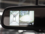 ◆バックモニター内蔵ルームミラー◆リバースにするだけで映ります、後方の安全確認や、狭い駐車場での車庫入れ、雨の日や夜間など視界の悪い時に便利です!安全にバックする為には欠かせない装備です。