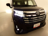 LEDヘッドライトです。デザイン性がよくとても明るいので、夜間の走行や悪天候でも安心です。しかも長寿命!
