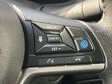 ハンドルの右側にはプロパイロットのスイッチが装備されています。高速道路で前車に追従クルーズ(アクセル・ブレーキ・ハンドル制御)ができて運転の疲れを軽減します。