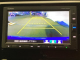 バックモニター付きで、車庫入れやバック時の後方確認をサポート。