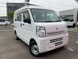 お客様のおクルマをつねにベストコンディションに保つため日産車の特性を知り尽したサービススタッフが的確にメンテナンスいたします。