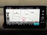 扱いやすく見やすいギャザズメモリーナビ装備!ホンダ純正品です。
