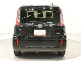 当店はお客様駐車場ももちろん完備しております。いつでもお気軽にご来店ください。