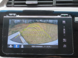 車庫入れ・駐車を安心サポート!バックカメラ装備です。