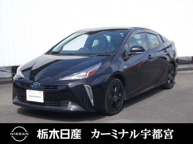 トヨタ プリウス 