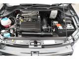 【エンジン】1.2L 直列4気筒ターボを搭載しております。