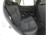 <車内>お友達と一緒に行くお買い物でも、荷室があるので、帰りもゆったり帰れそうですね。お子様と一緒のお出掛けでも役立ちそうです。