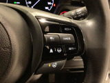 【アダプティブ・クルーズ・コントロール】予め設定した車速内でクルマが自動的に加減速。 前走車との適切な車間距離を維持しながら追従走行し、高速道路でのドライバーの疲労を軽減してくれる嬉しい機能付♪