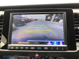 【バックカメラ】駐車時に安心のバックカメラが装備されています!