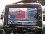 ナビゲーション連動タイプのドライブレコーダーを装備しています☆万が一の事故時の記録を残すと共に、安全運転の意識も高まります!!また旅行の思い出作りにも一役買いますね♪