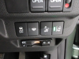 多彩な安心・快適機能を搭載した先進の安全運転支援システムのHonda SENSINGを搭載しております。