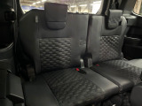 3列目シートはもちろん状態良好☆大人でもゆったりと座って頂けますので、大人数でのお出かけもラクラクです♪ご家族で、気の知れた仲間で、ドライブに行くのが楽しみですね♪
