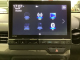 ナビゲーションはフルセグTV、インターナビ対応のGathers純正メモリーナビを搭載しています。Bluetoothオーディオ機能がありますので、スマートフォンなどの音楽も再生できます。