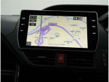 純正ナビ10インチ装備!地図描写は文字も道もクリアで見やすく、滑らかに表示します。これさえあればもう道に迷わないですみますね♪