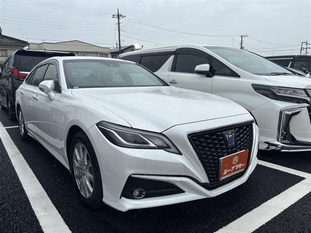 クラウン ハイブリッド 2.5 S 禁煙車 純正12型ナビ フルセグ