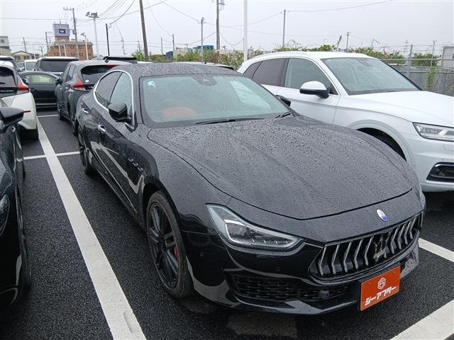 マセラティ ギブリ 