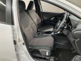 シートが温まるシートヒーターを運転席助手席に搭載しております。