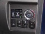 安全装置関連スイッチが運転席正面のインパネ下にあります。