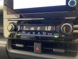 オートエアコンは温度を設定するだけで、自動で風量などを設定してくれます。運転しながら操作も必要ないので、安全性も向上します。