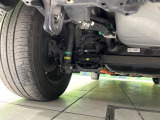 お車を安心してお乗りいただく為には、足回りの定期点検が欠かせません。サービスサポート(有償保証)では無料点検もご提供しており、安心のカーライフをお過ごしいただけるサポート体制が整っています。
