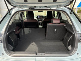 【ラゲッジルーム】背もたれを倒しさらに荷室を広くする準備!