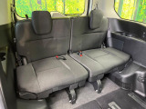 3列目シートはもちろん状態良好☆大人でもゆったりと座って頂けますので、大人数でのお出かけもラクラクです♪ご家族で、気の知れた仲間で、ドライブに行くのが楽しみですね♪
