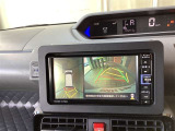 パックモニタ-も装備しております。車庫入れの苦手なお客様、もうご心配いりません。重宝してくれると思います。