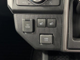 寒い冬に大活躍のシートヒーターが運転席と助手席についています♪シートぽっかぽか♪USBソケットも付いているのでスマホの充電もできます♪