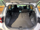 後席を格納すると、これだけの広さが!シーンに合わせたシートアレンジで、大きな荷物も積むことが出来ます♪