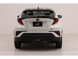 当車両は1年間・走行距離無制限の中古車保証付き!別途料金にて保証期間を最長3年(基本1年+延長2年)まで延長可能です!! 保証修理は全国のトヨタ販売店にて対応可能です♪