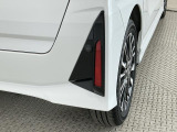 【コーナーセンサー】駐車が苦手な方には特におススメの装備です!搭載されたセンサーで障害物を検知、距離に応じてブザー音で段階的に知らせてくれます♪