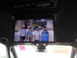 後席モニター