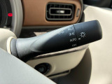 【オートライトシステム】車外の明るさに応じて自動でライトを点灯・消灯させます!