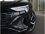 Q8スポーツバック e-tron 55 クワトロ Sライン 4WD 