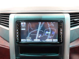 純正ナビゲーション(NHZN‐W59G)を装備しており、CD、DVD、Bluetooth、フルセグ視聴可能です。